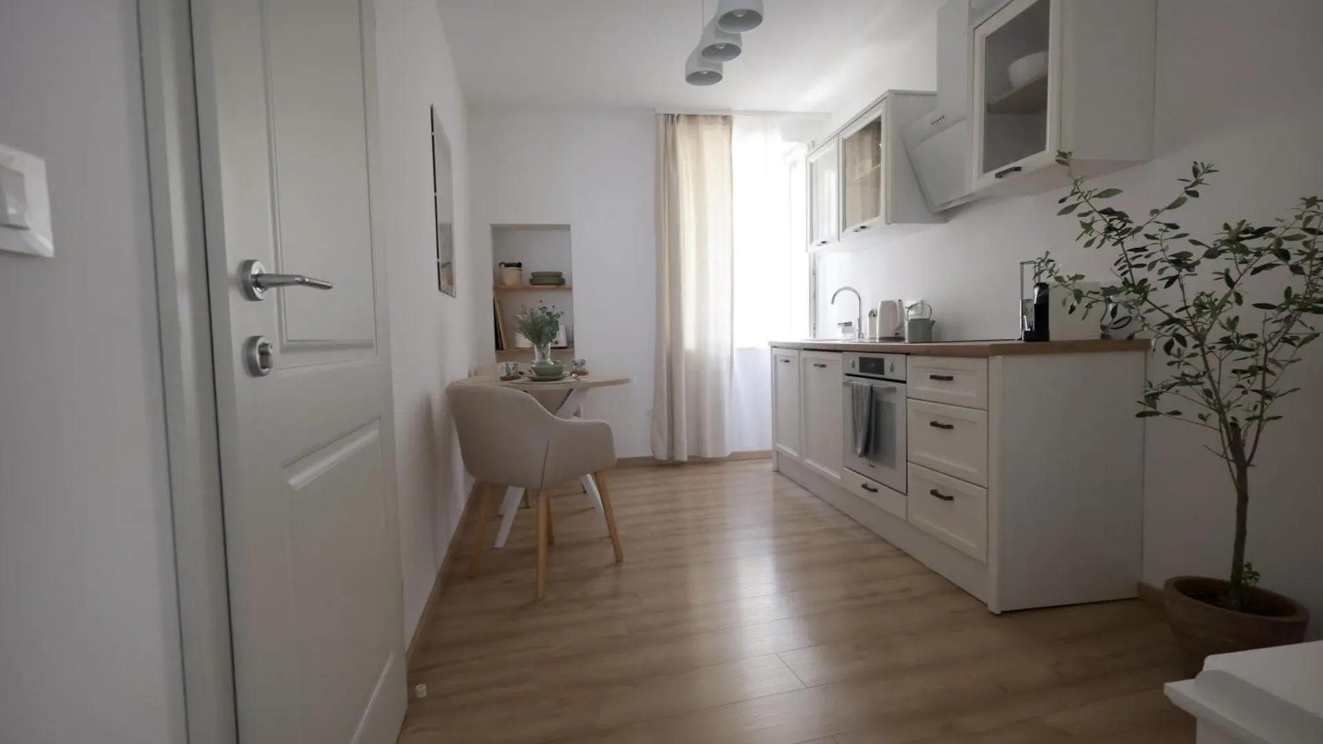 Casa Al Muro Studio Apartment 로비니