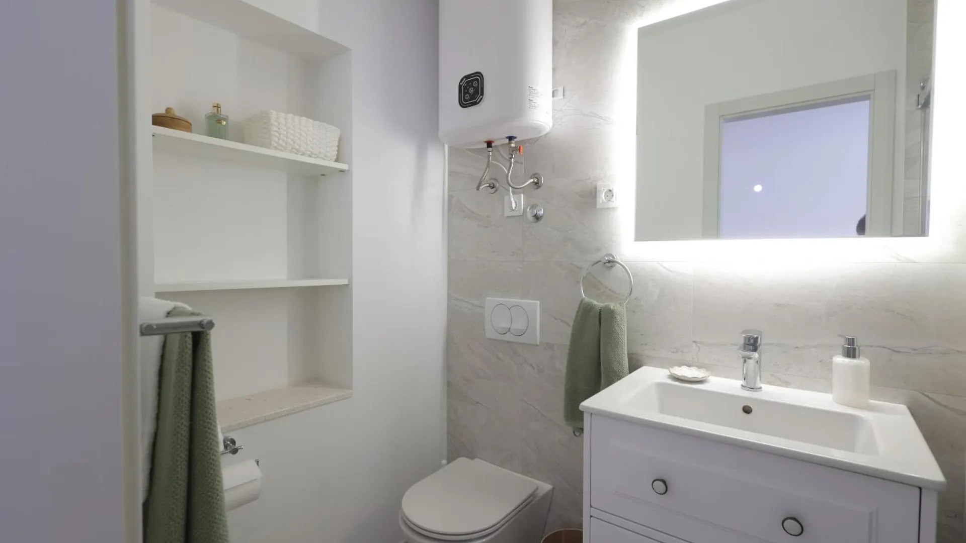 Casa Al Muro Studio Apartment 로비니 0*,  크로아티아